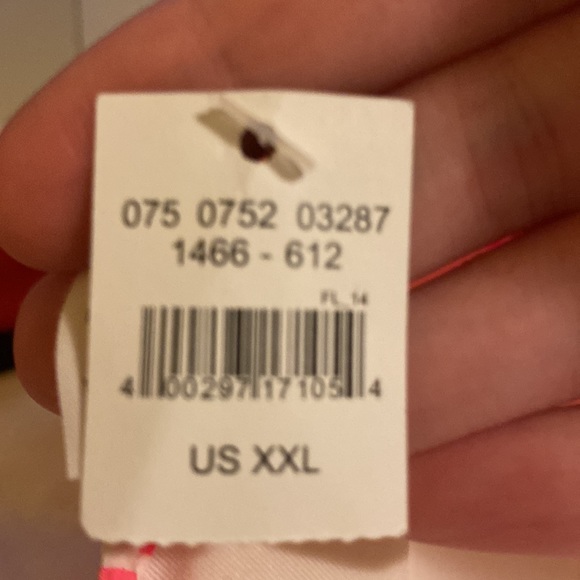 Pink striped bikini top. 2XL - Picture 4 of 5